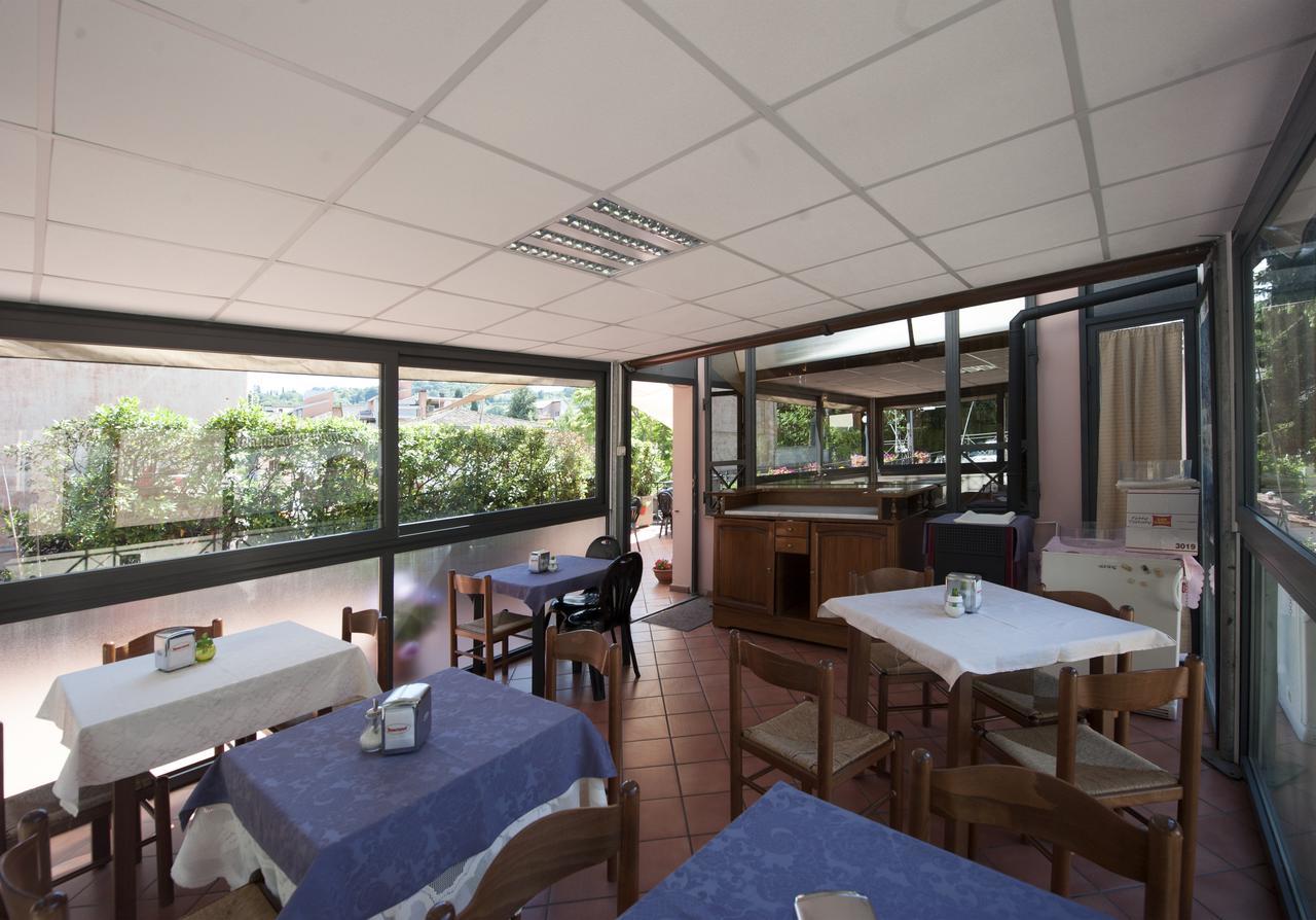 Hotel Athena Spolète Extérieur photo