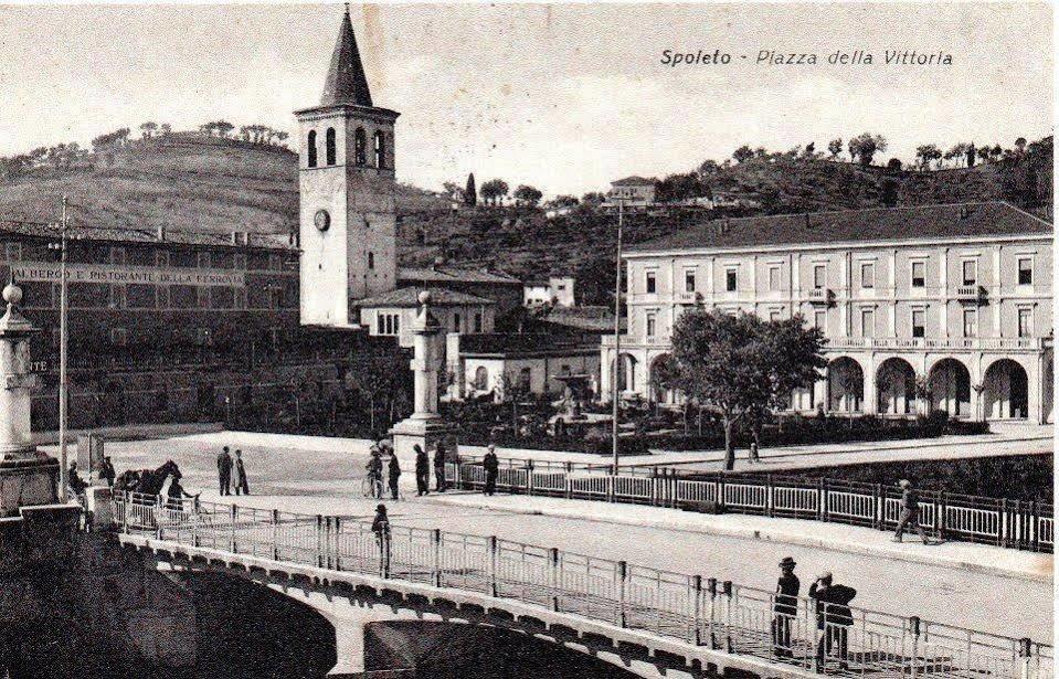 Hotel Athena Spolète Extérieur photo